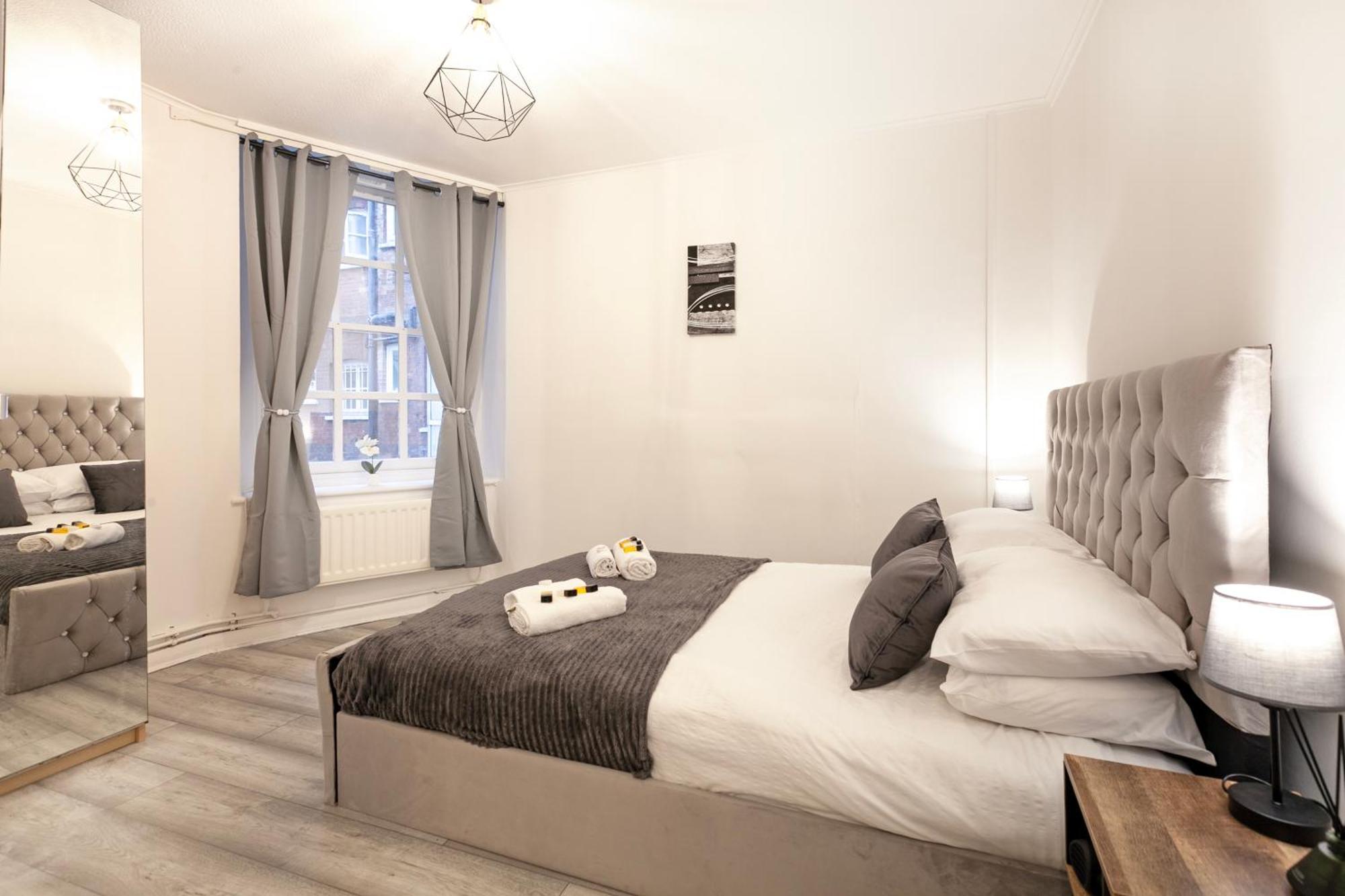Beautiful One Bedroom Flat In Scott Ellis Gardens Londres Exterior foto